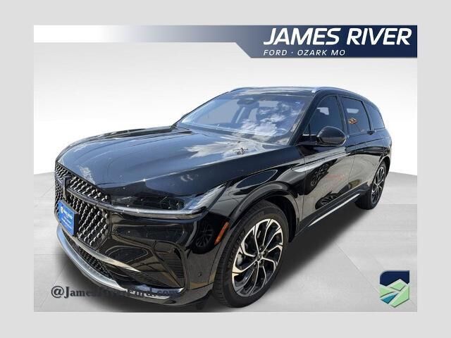 2024 Lincoln Nautilus Hybrid Reserve