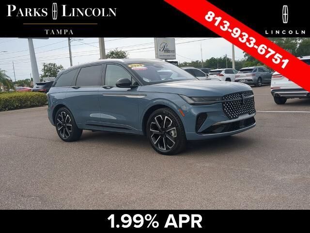 2025 Lincoln Nautilus Hybrid Reserve