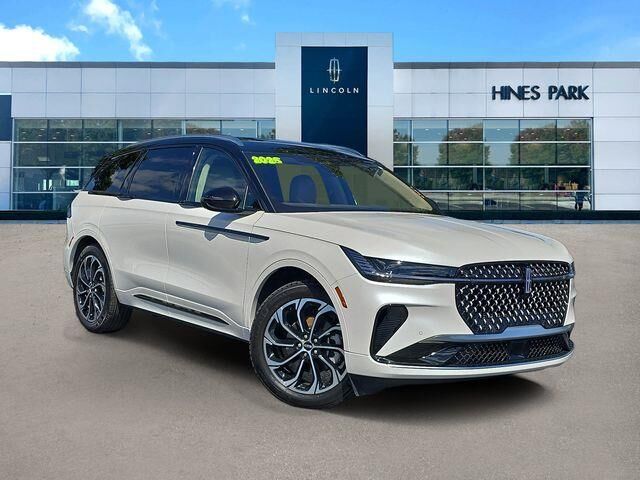 2025 Lincoln Nautilus Hybrid Reserve