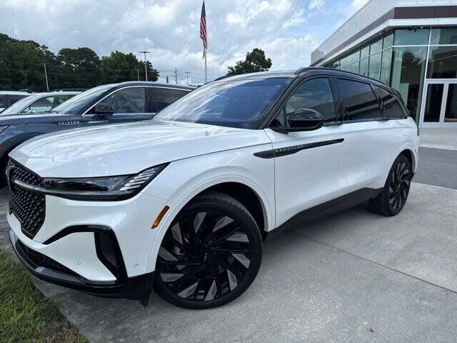 2024 Lincoln Nautilus Hybrid Reserve
