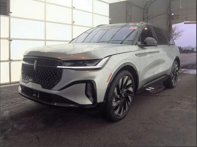 2025 Lincoln Nautilus Hybrid Reserve