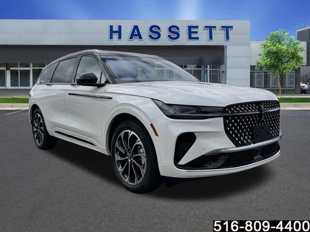 2026 Lincoln Nautilus Hybrid Reserve — photo 1 of 13