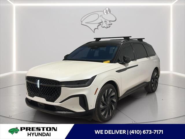 2024 Lincoln Nautilus Hybrid Reserve