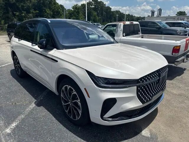 2024 Lincoln Nautilus Reserve