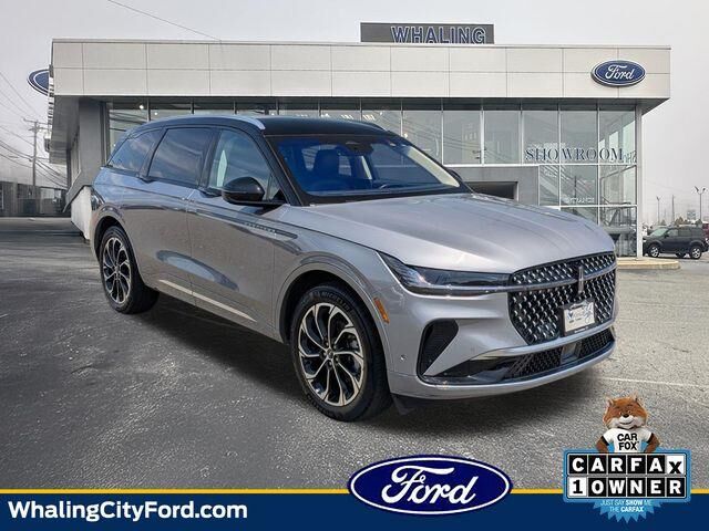 2024 Lincoln Nautilus Reserve