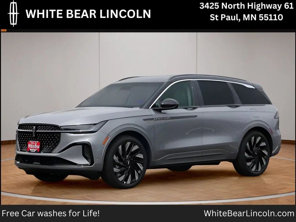 2024 Lincoln Nautilus Hybrid Black Label — photo 1 of 13