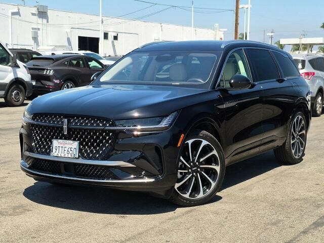 2025 Lincoln Nautilus Hybrid Black Label