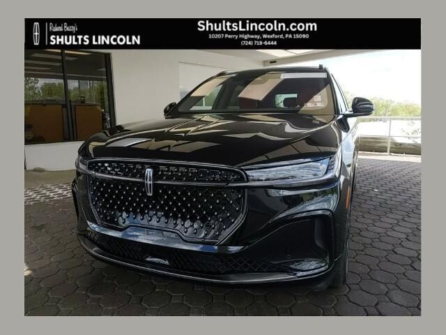 2025 Lincoln Nautilus Black Label