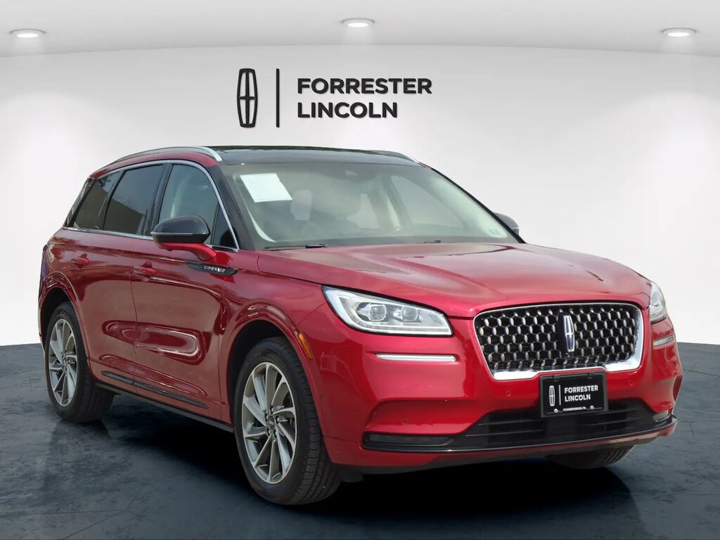 2022 Lincoln Corsair Grand Touring — photo 1 of 1