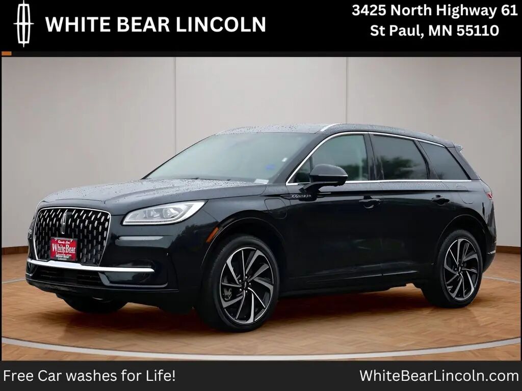2024 Lincoln Corsair Grand Touring — photo 1 of 13