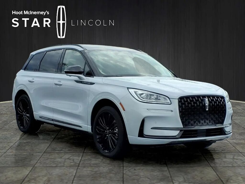 2025 Lincoln Corsair Grand Touring — photo 1 of 13