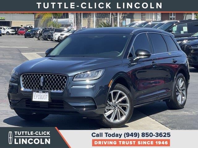 2022 Lincoln Corsair Grand Touring — photo 1 of 13