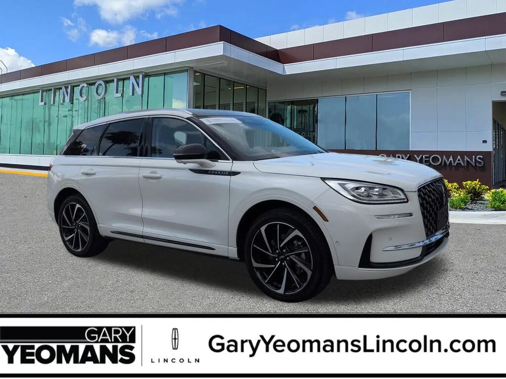 2024 Lincoln Corsair Grand Touring — photo 1 of 39
