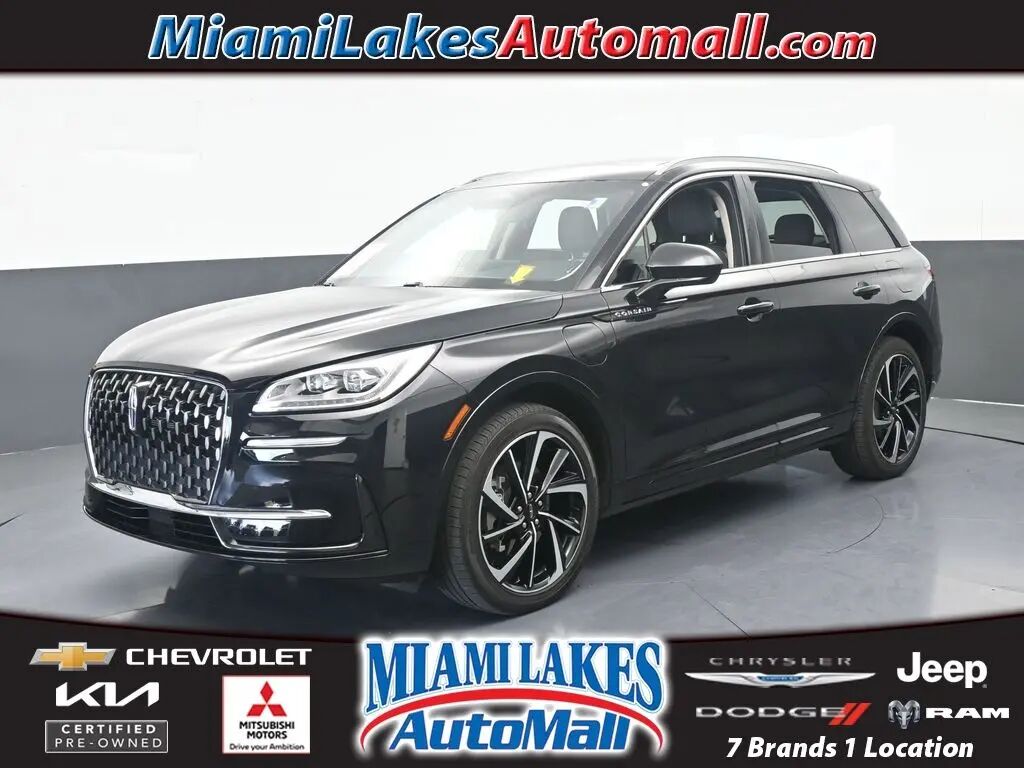 2024 Lincoln Corsair Grand Touring — photo 1 of 13