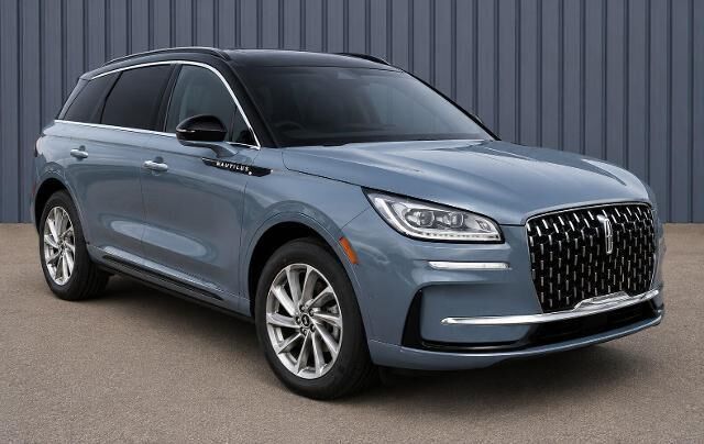 2025 Lincoln Corsair Grand Touring — photo 1 of 1