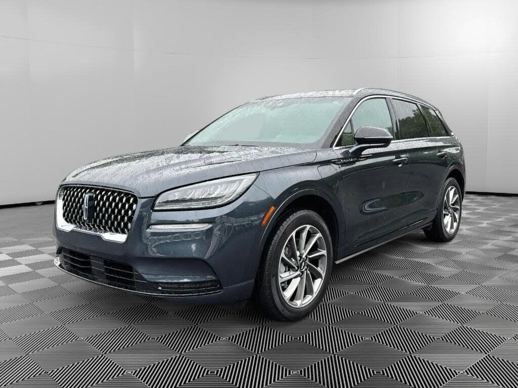 2022 Lincoln Corsair Grand Touring — photo 1 of 1