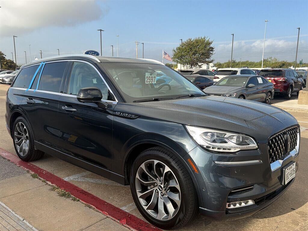 2022 Lincoln Aviator Grand Touring — photo 1 of 1