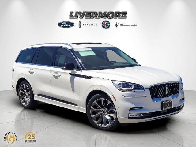 2021 Lincoln Aviator Grand Touring — photo 1 of 1
