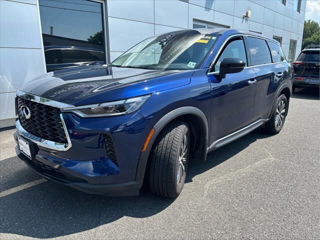 2025 INFINITI QX60 Pure
