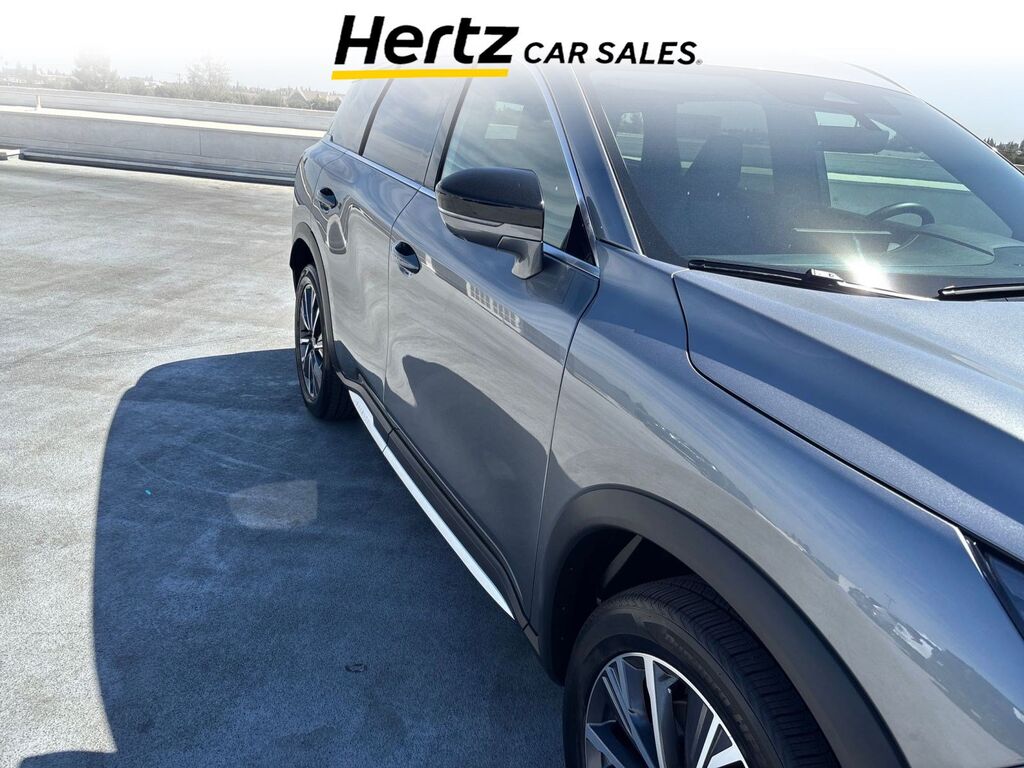 2026 INFINITI QX60 LUXE — photo 1 of 13