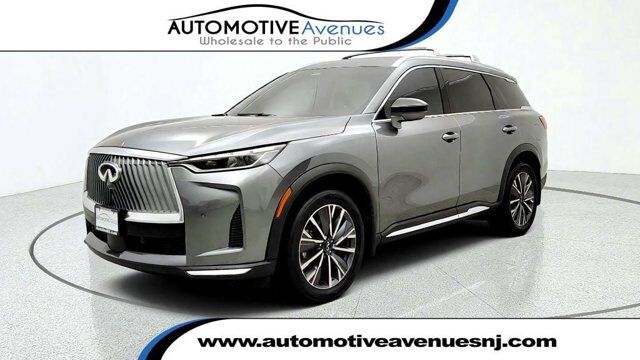 2026 INFINITI QX60 LUXE