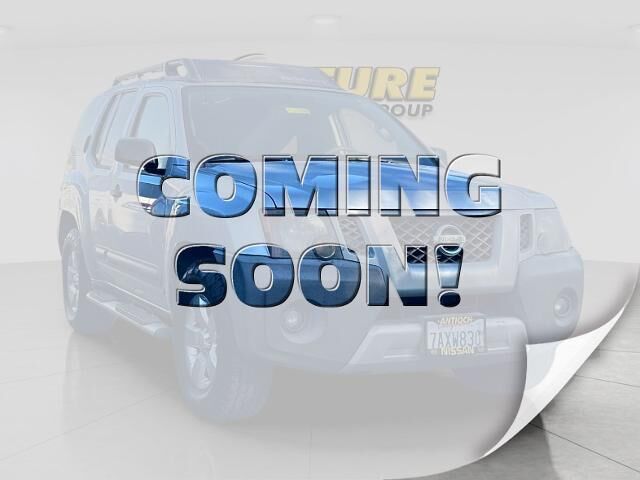 2013 Nissan Xterra S
