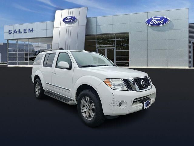 2011 Nissan Pathfinder S