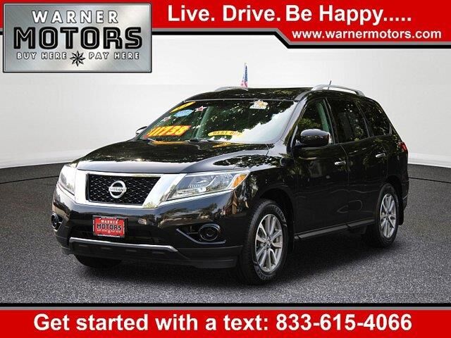 2014 Nissan Pathfinder S — photo 1 of 13