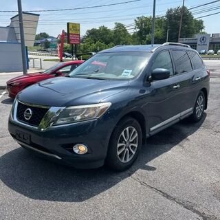 2015 Nissan Pathfinder S