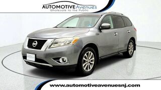 2016 Nissan Pathfinder SV