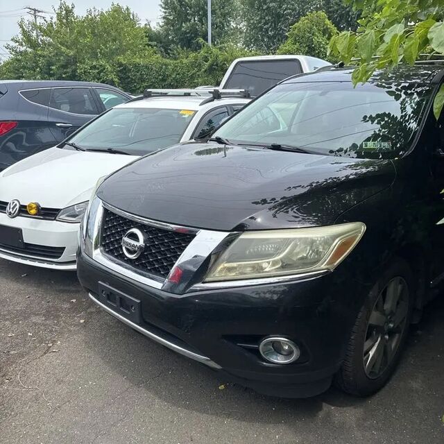 2014 Nissan Pathfinder S