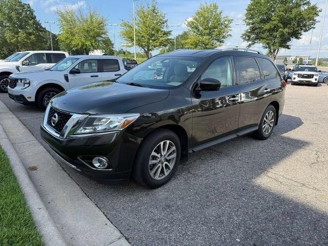 2016 Nissan Pathfinder S