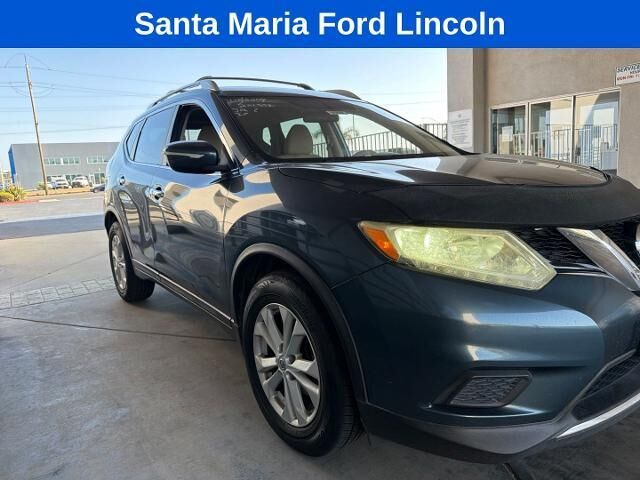 2014 Nissan Rogue S