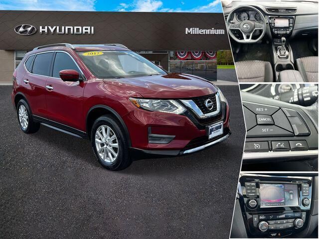 2017 Nissan Rogue SV