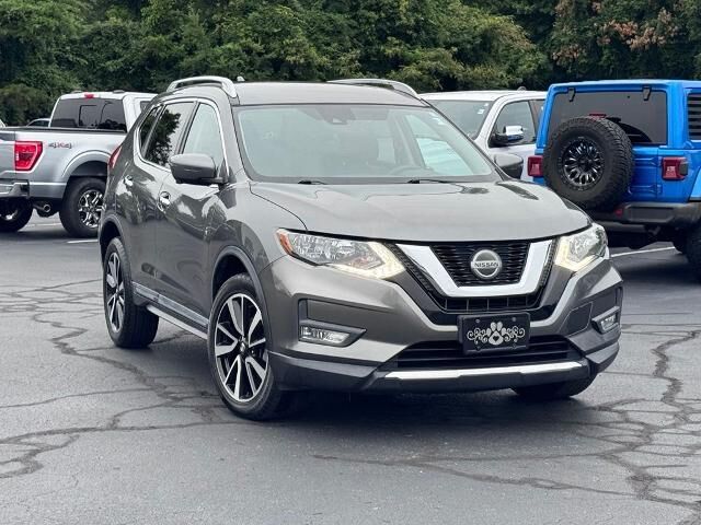 2019 Nissan Rogue S — photo 1 of 13