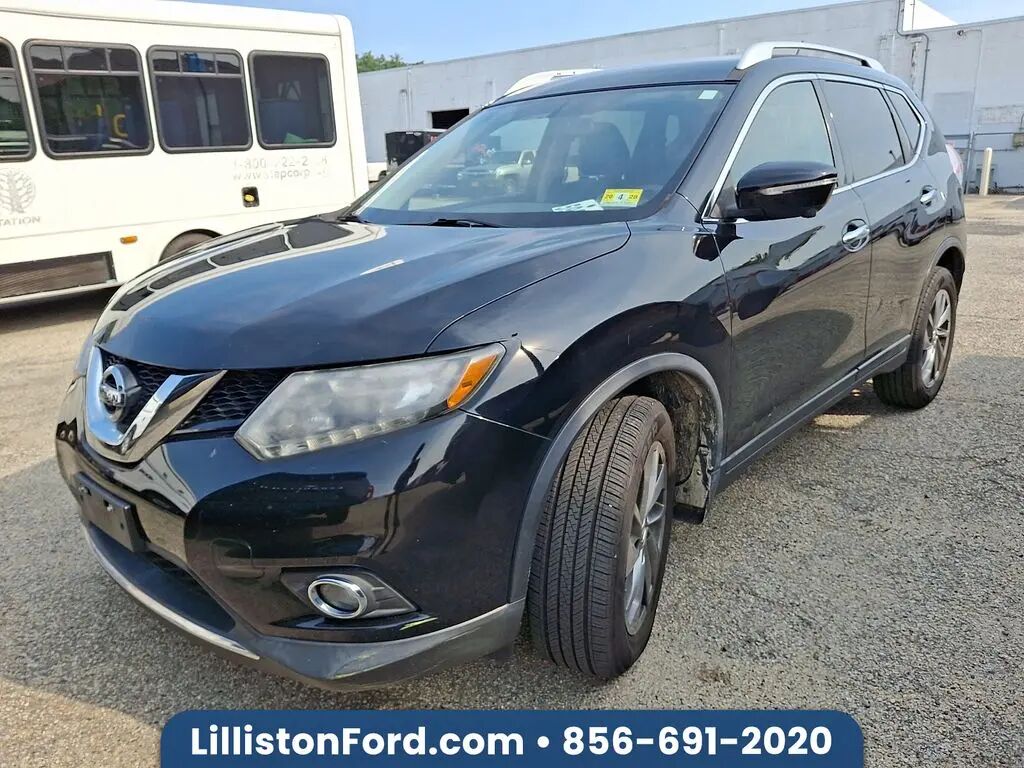 2015 Nissan Rogue S — photo 1 of 13