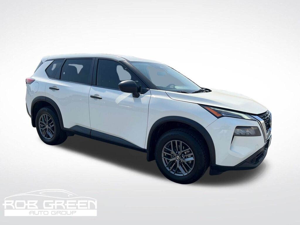 2021 Nissan Rogue S — photo 1 of 13