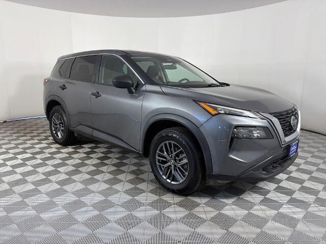 2021 Nissan Rogue S — photo 1 of 13