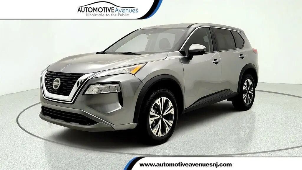 2021 Nissan Rogue SV — photo 1 of 13