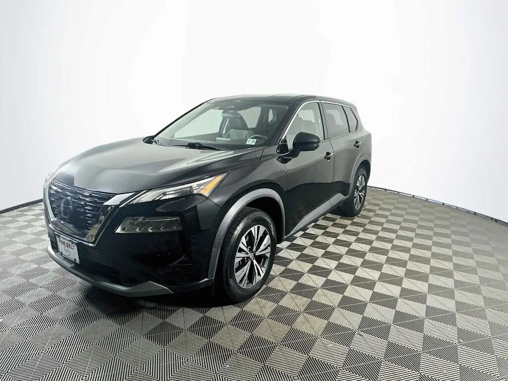 2021 Nissan Rogue SV — photo 1 of 15