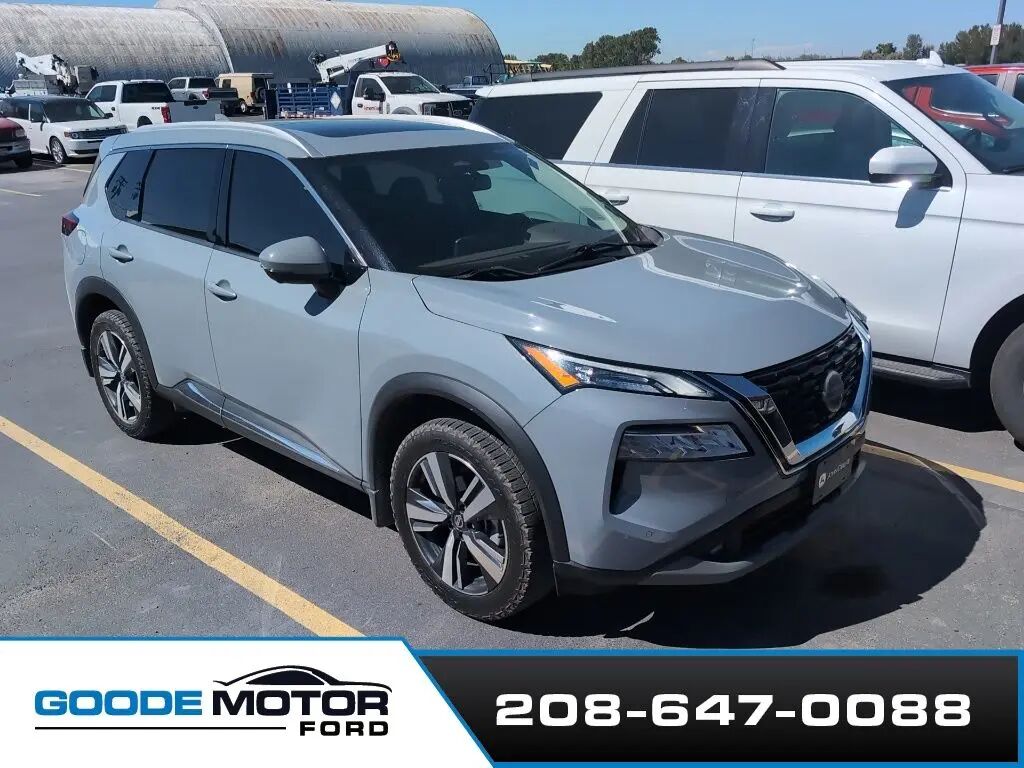 2021 Nissan Rogue SL — photo 1 of 6