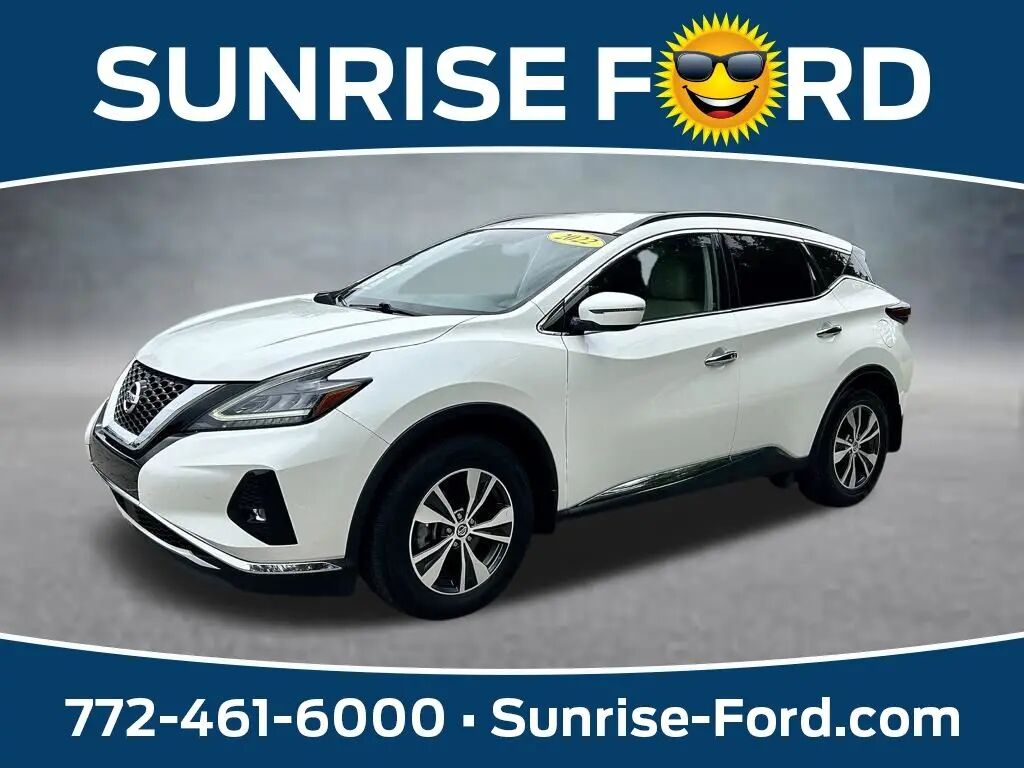 2022 Nissan Murano SV — photo 1 of 13