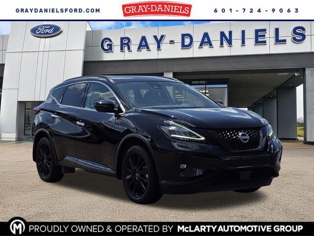 2023 Nissan Murano SV — photo 1 of 1