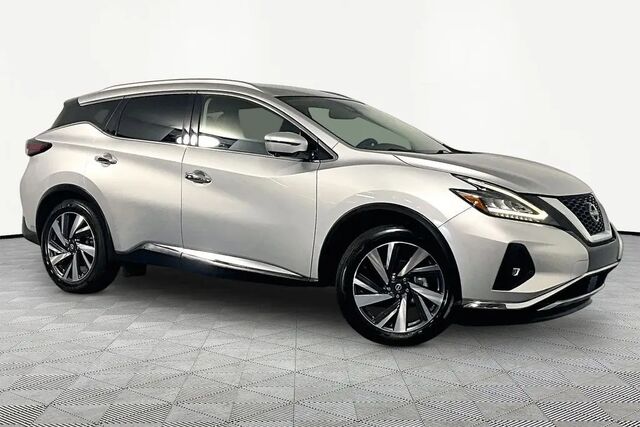 2023 Nissan Murano SL