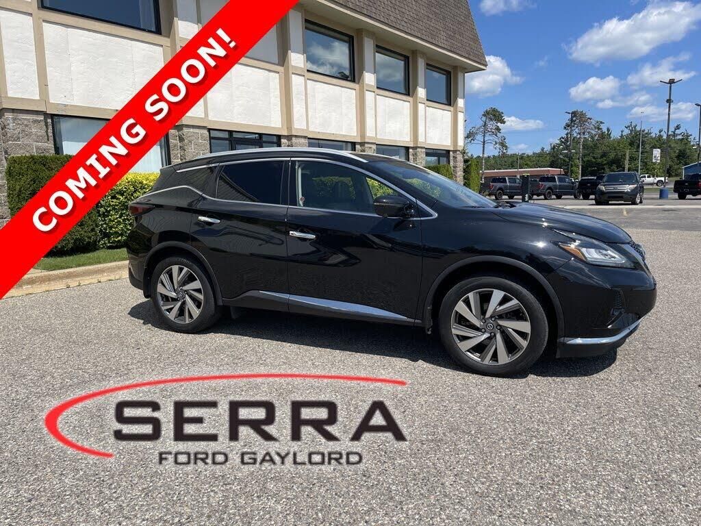 2021 Nissan Murano SL — photo 1 of 1