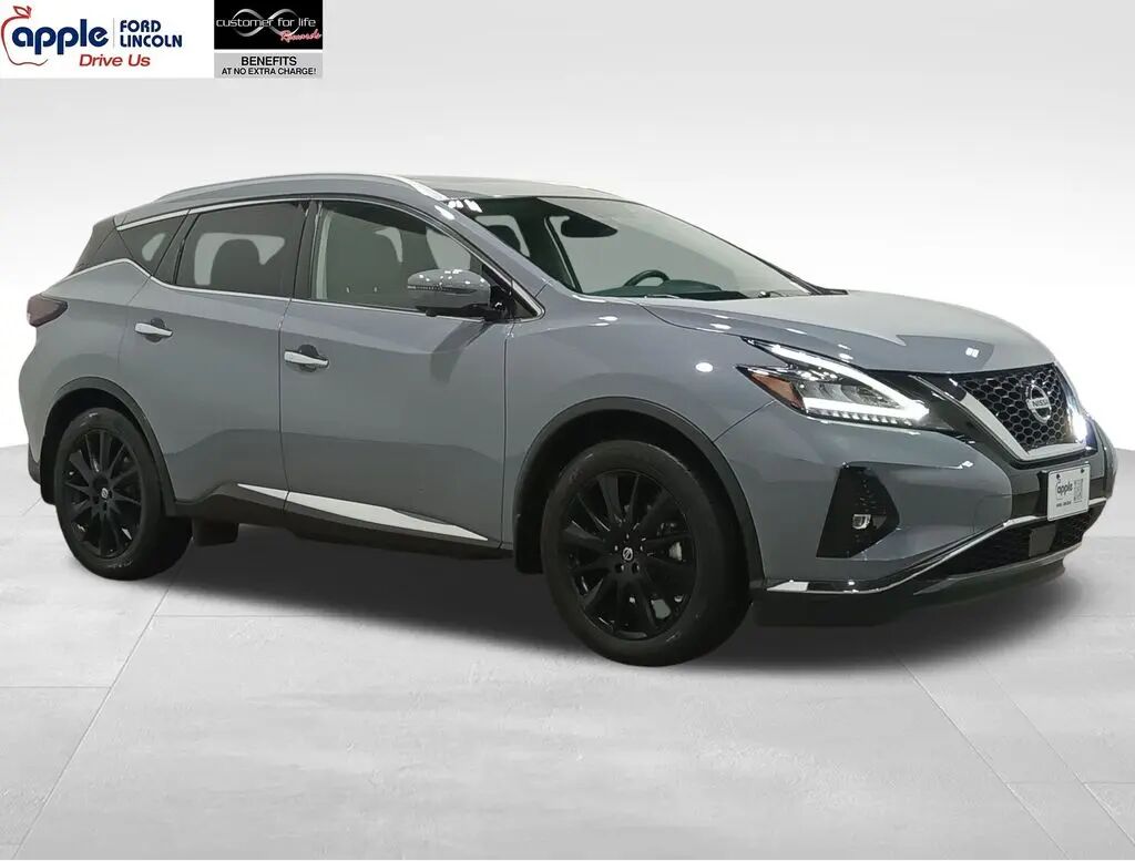 2021 Nissan Murano Platinum — photo 1 of 13
