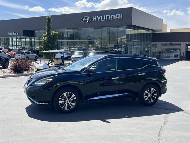 2019 Nissan Murano SV — photo 1 of 13