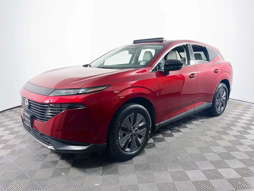 2025 Nissan Murano SL — photo 1 of 13