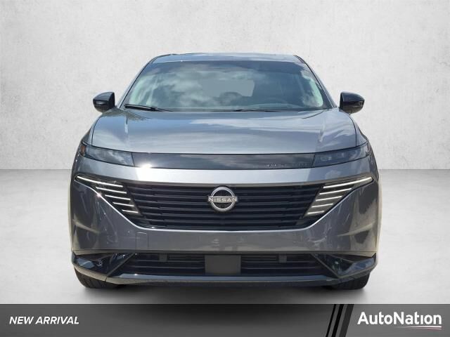 2025 Nissan Murano Platinum — photo 1 of 13