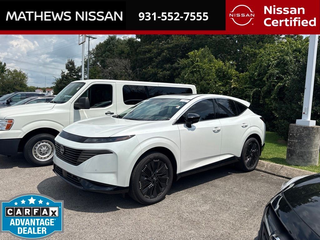 2025 Nissan Murano Platinum — photo 1 of 2